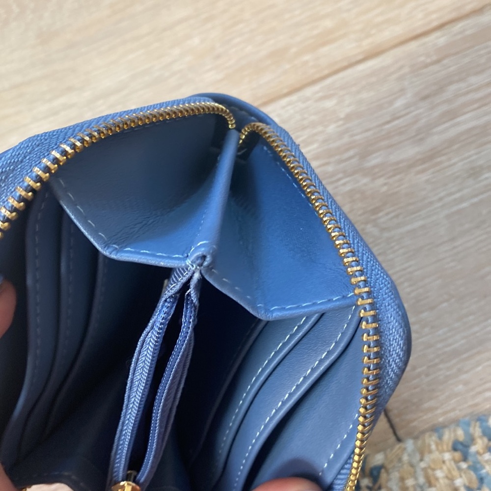 Blue wallet - Picture 5 of 6